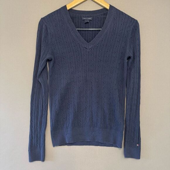 Tommy Hilfiger Women’s V-Neck Sweater Size Medium Cable Knit Style - Picture 1 of 9